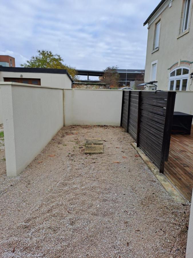 Bel Appartement Grande Terrasse Avec Parking A Dijon Exterior photo