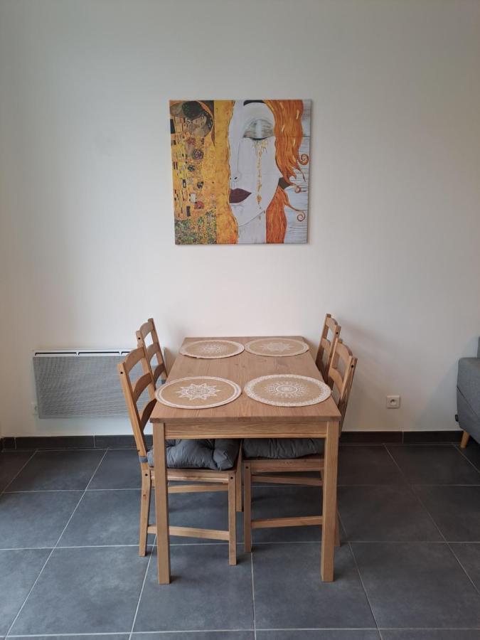 Bel Appartement Grande Terrasse Avec Parking A Dijon Exterior photo