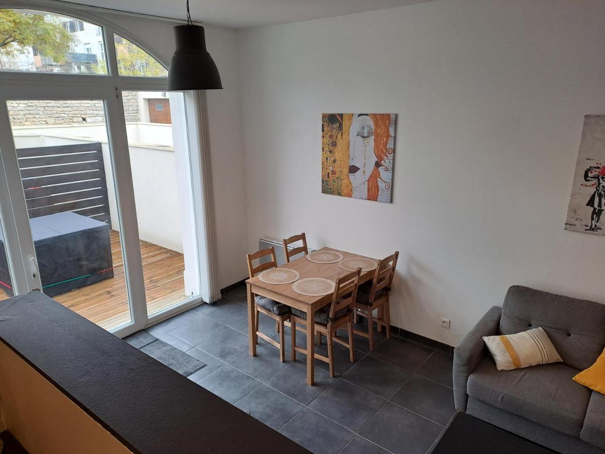 Bel Appartement Grande Terrasse Avec Parking A Dijon Exterior photo